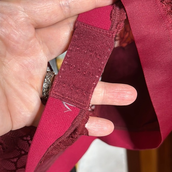 Aerie Lace Bralette in Burgundy Size Medium - Picture 8 of 9
